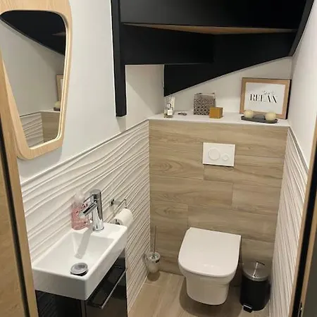 Villa Moderne - Jo 2024